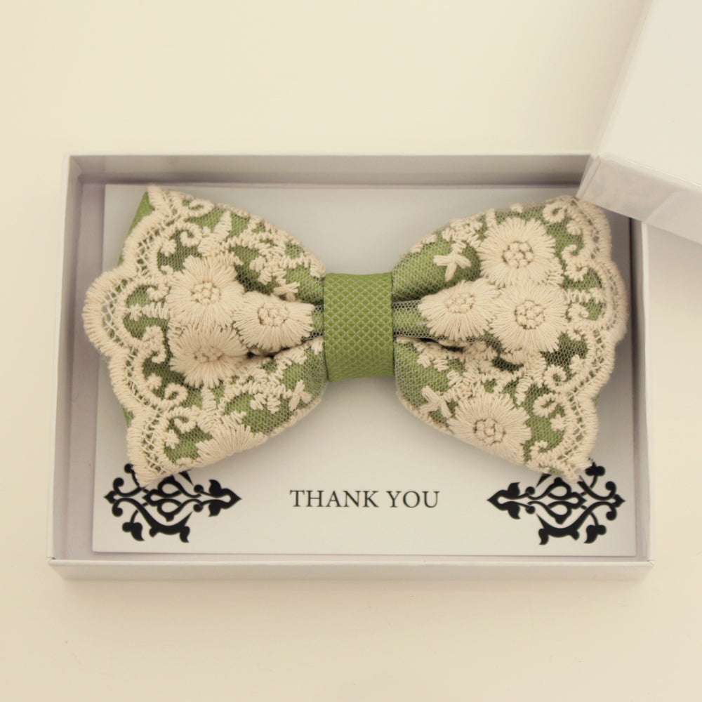 Green lace bow tie,  Handmade lace bow tie, Thank you gift, Pre-Tied Bow Tie, best man bow tie, ring bearer bow tie gift
